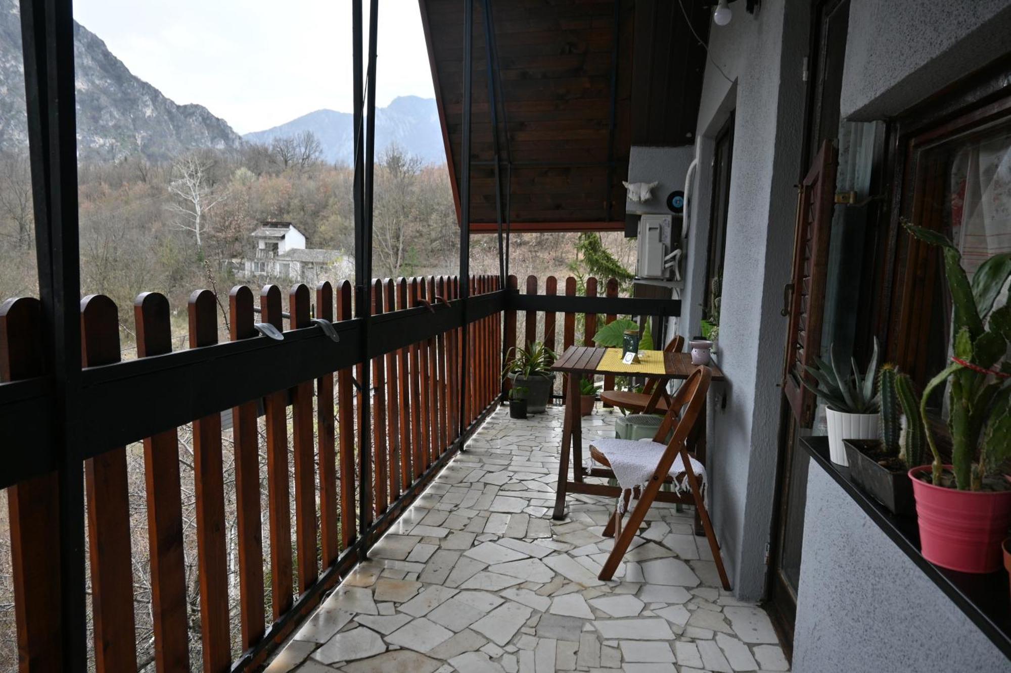 Canyon Matka Nature Apartments With A Terrace Skopje Eksteriør bilde